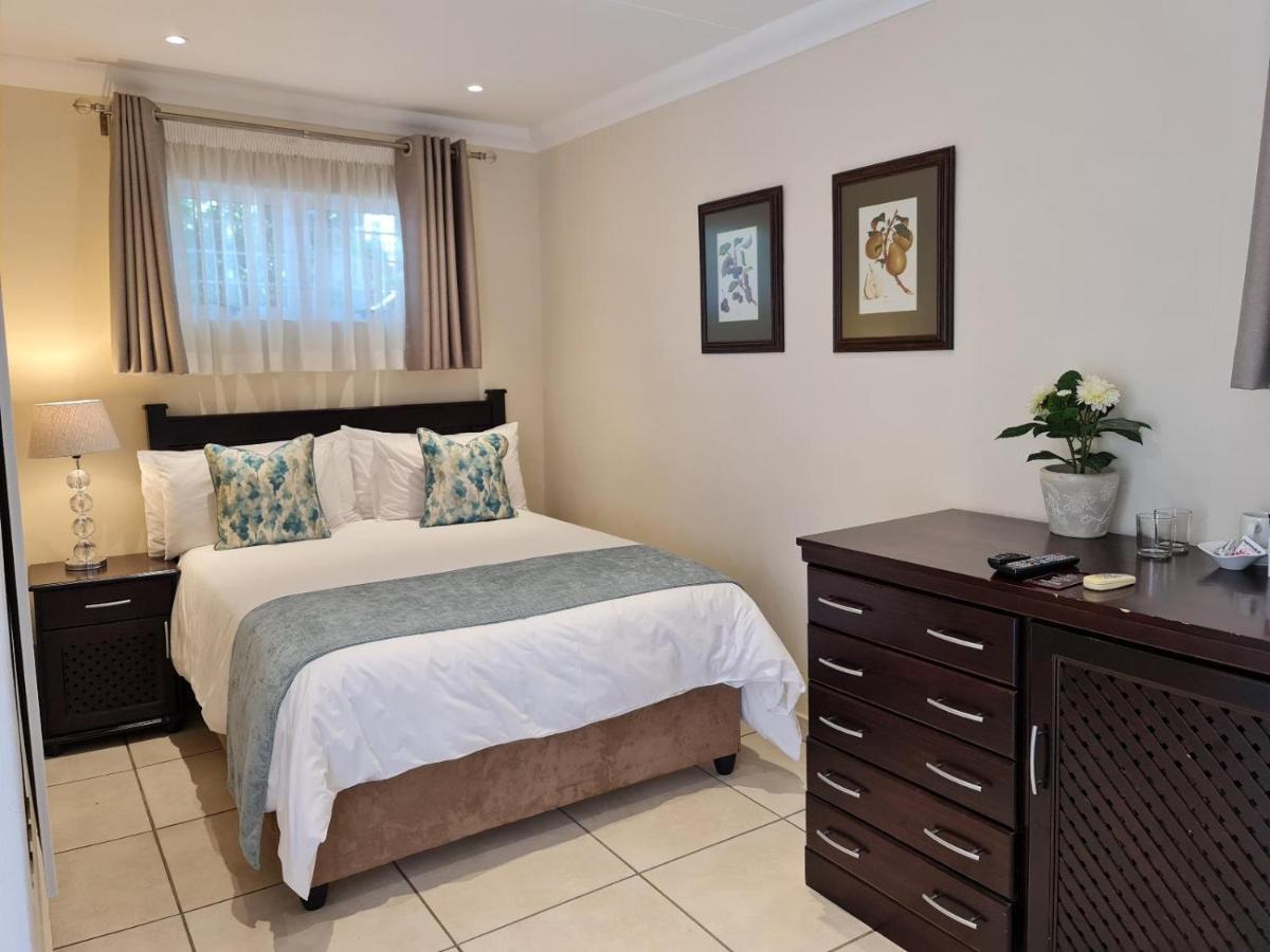 ليديسميث Peaches & Cream Bed & Breakfast المظهر الخارجي الصورة
