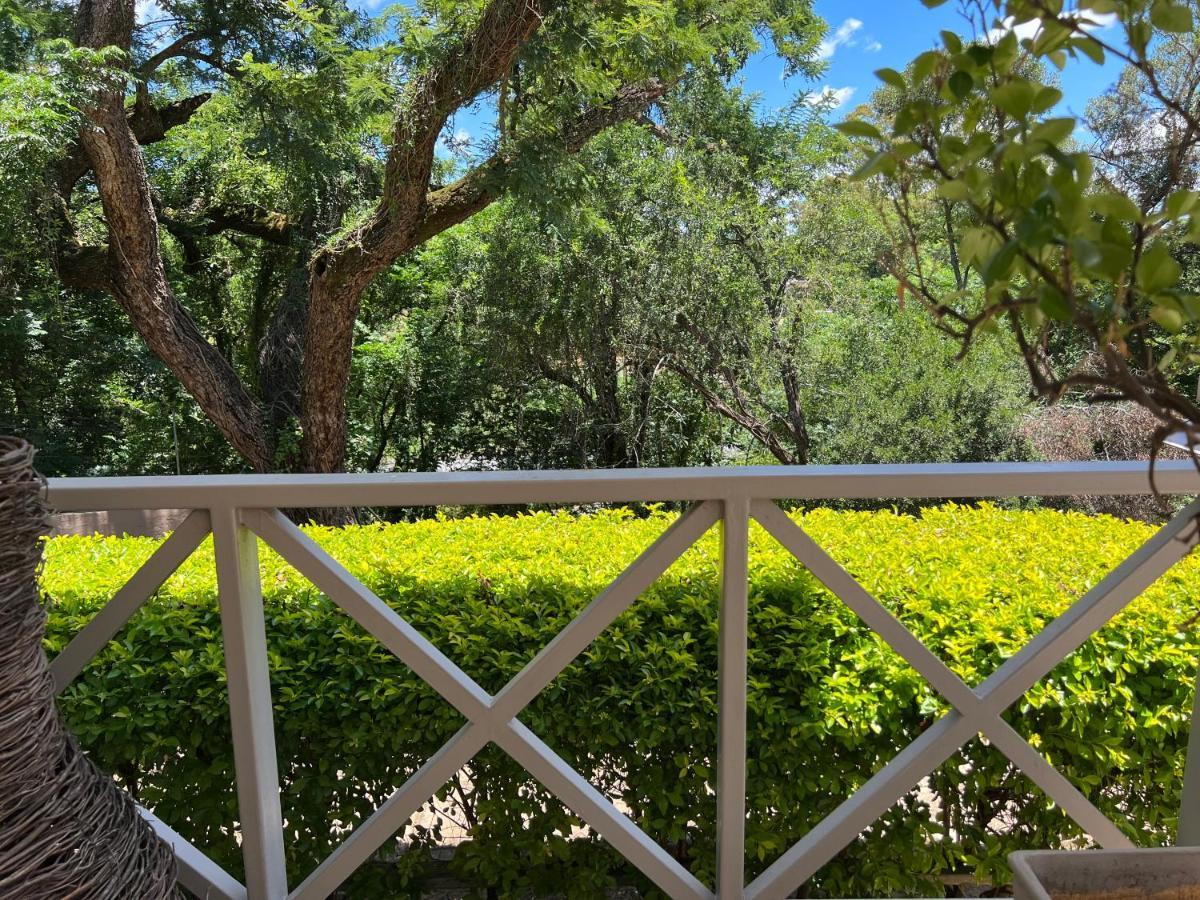 ليديسميث Peaches & Cream Bed & Breakfast المظهر الخارجي الصورة